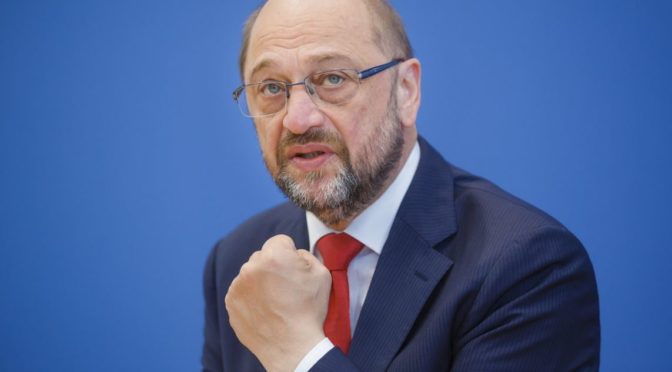 Martin Schulz zaútočil na své spojence. Ohání se demokracií a sám o ní nic neví