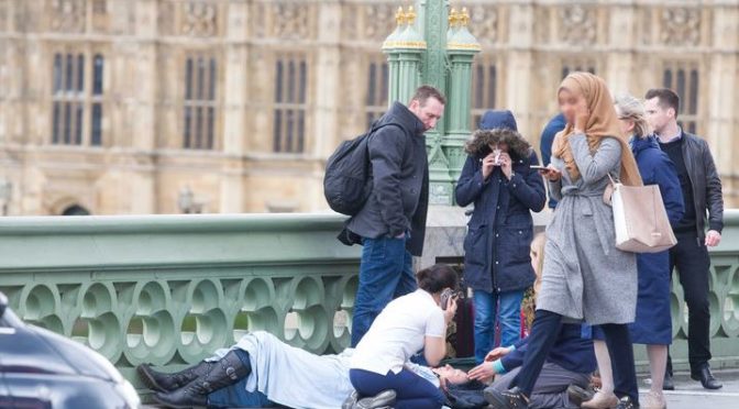 MANIPULACE médií, policie a politiků kolem terorismu v Londýně 