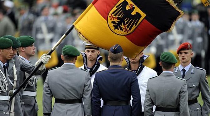MANIPULACE: Náckové v německé armádě