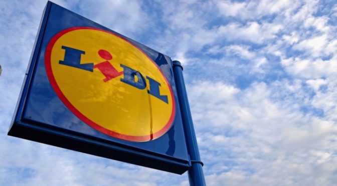 Lidl a neutralita? Kříže maže, islámské půlměsíce nechává 